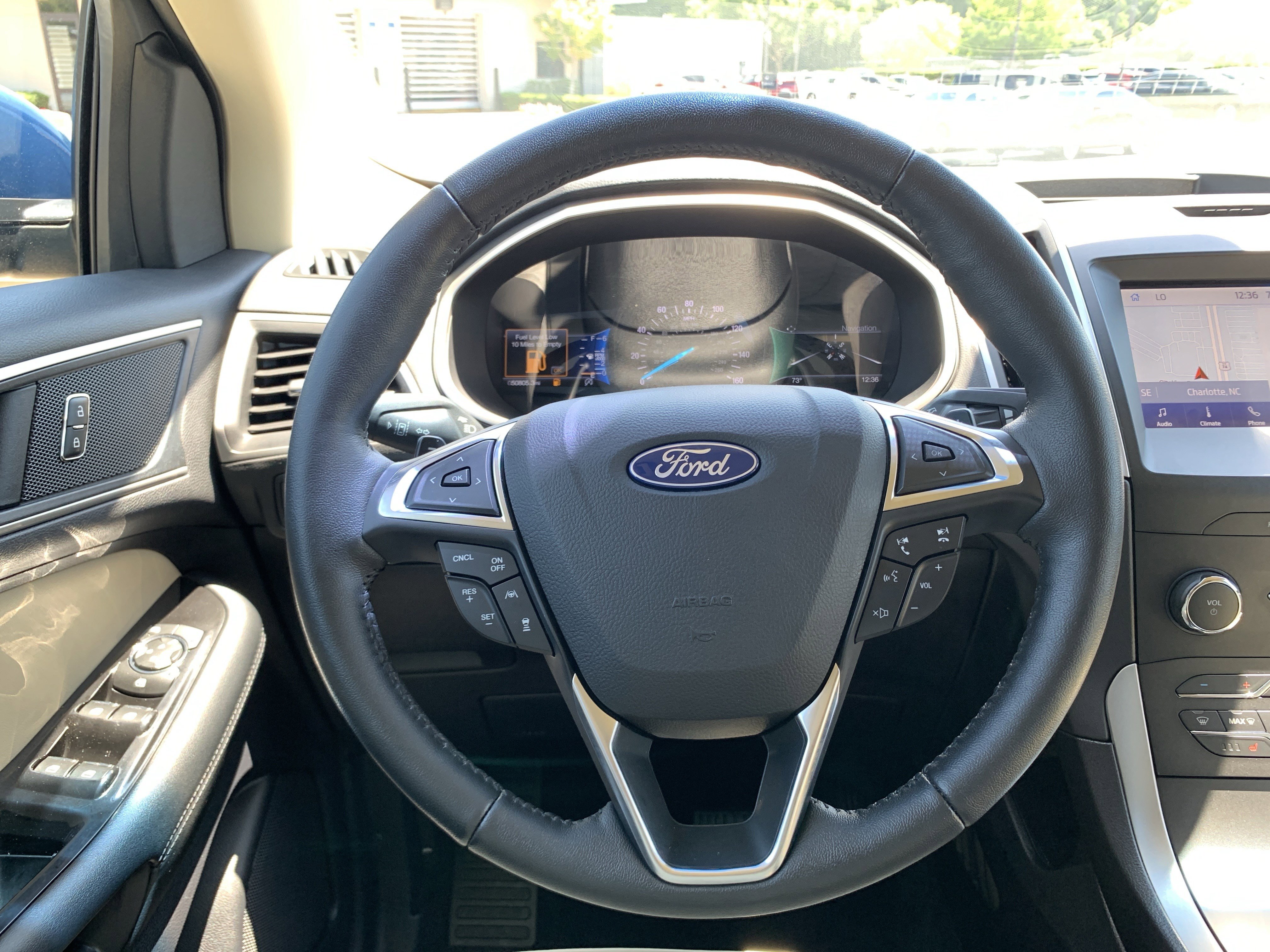 Used 2020 Ford Edge SEL w/ Cold Weather Package AWD/4WD image 18