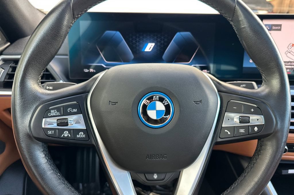 Used 2023 BMW i4 eDrive40 RWD image 26