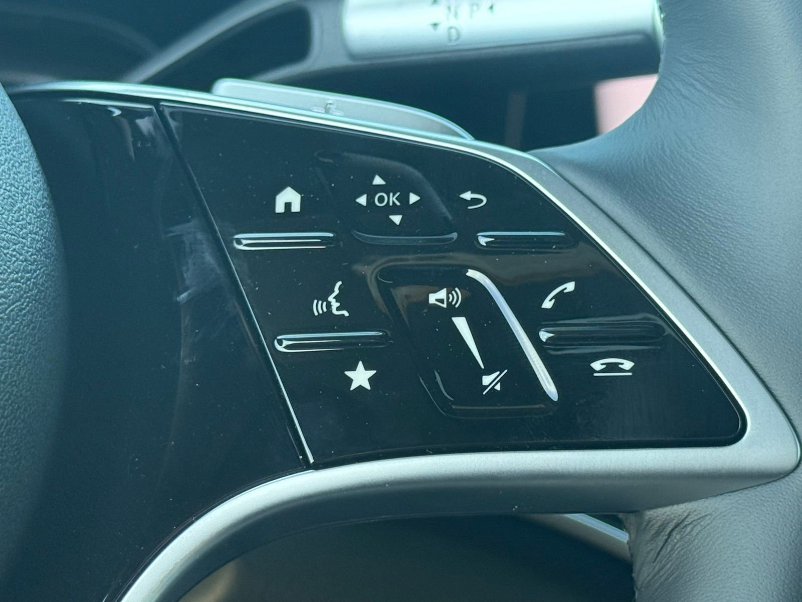 New 2026 Mercedes-Benz EQS 400 4MATIC SUV image 21