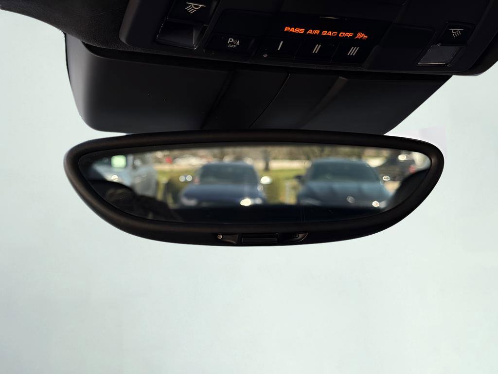 Used 2014 Porsche 911 Turbo image 43