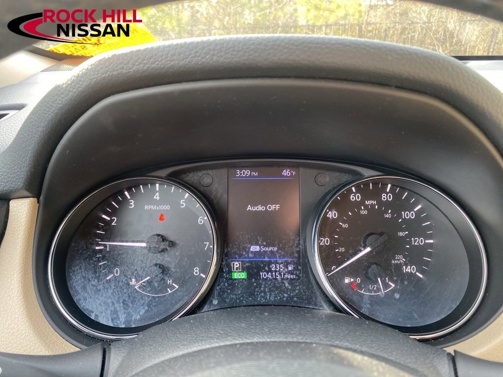 Used 2020 Nissan Rogue SV image 19