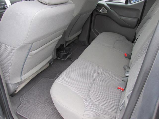 Used 2019 Nissan Frontier SV image 9