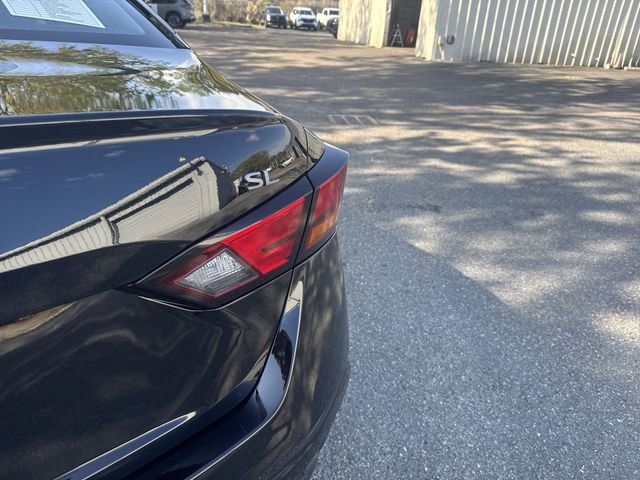Used 2025 Nissan Altima 2.5 SL FWD image 35