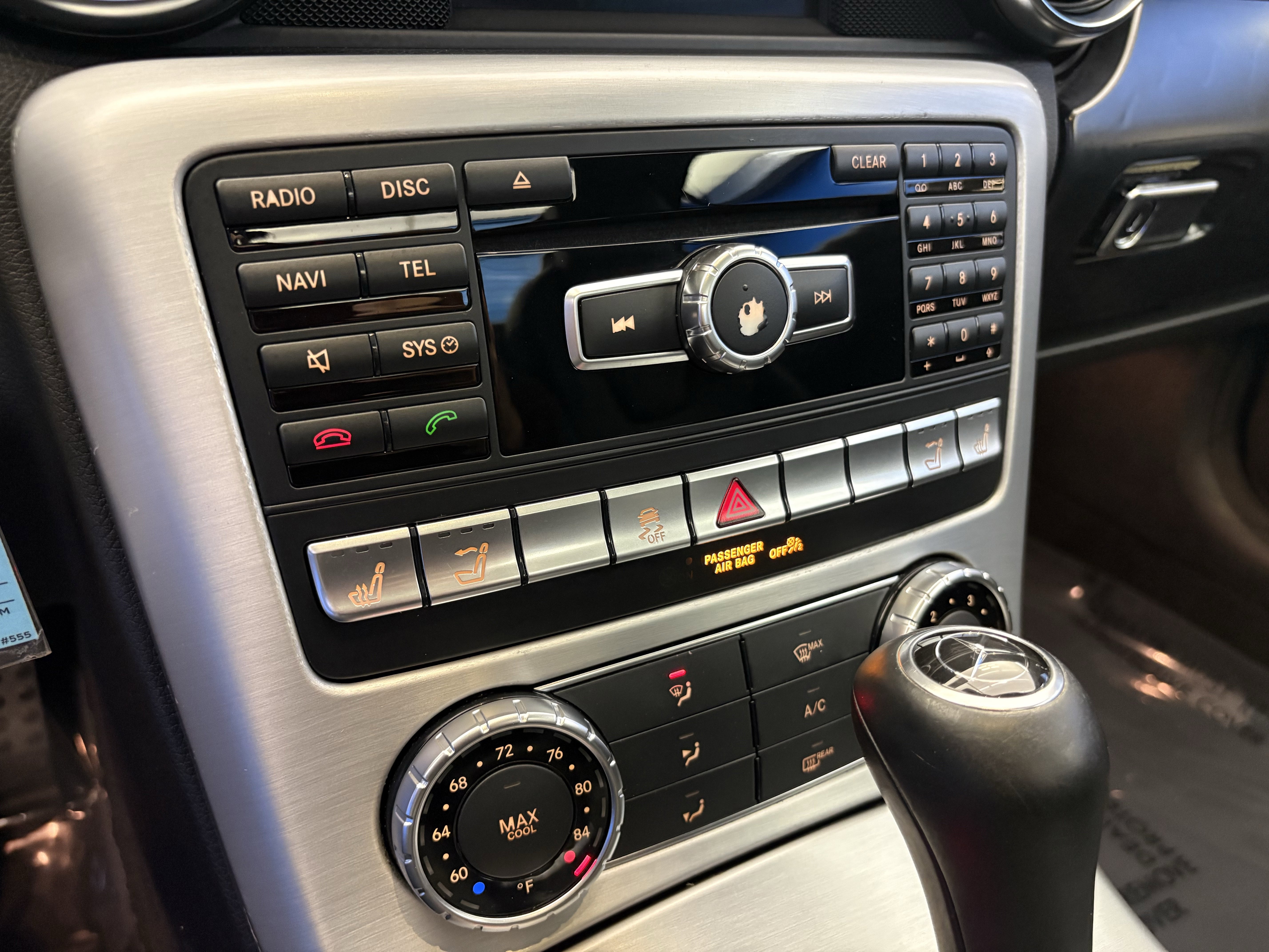 Used 2015 Mercedes-Benz SLK 250 image 19