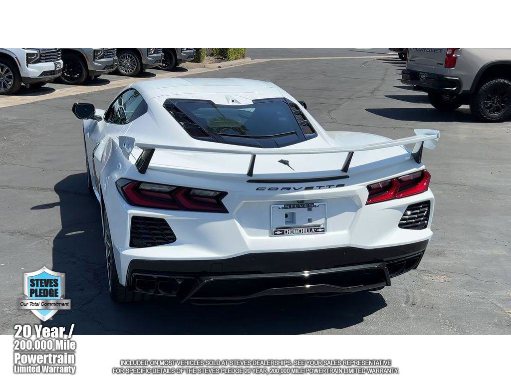 New 2026 Chevrolet Corvette Stingray Preferred Cpe RWD image 9