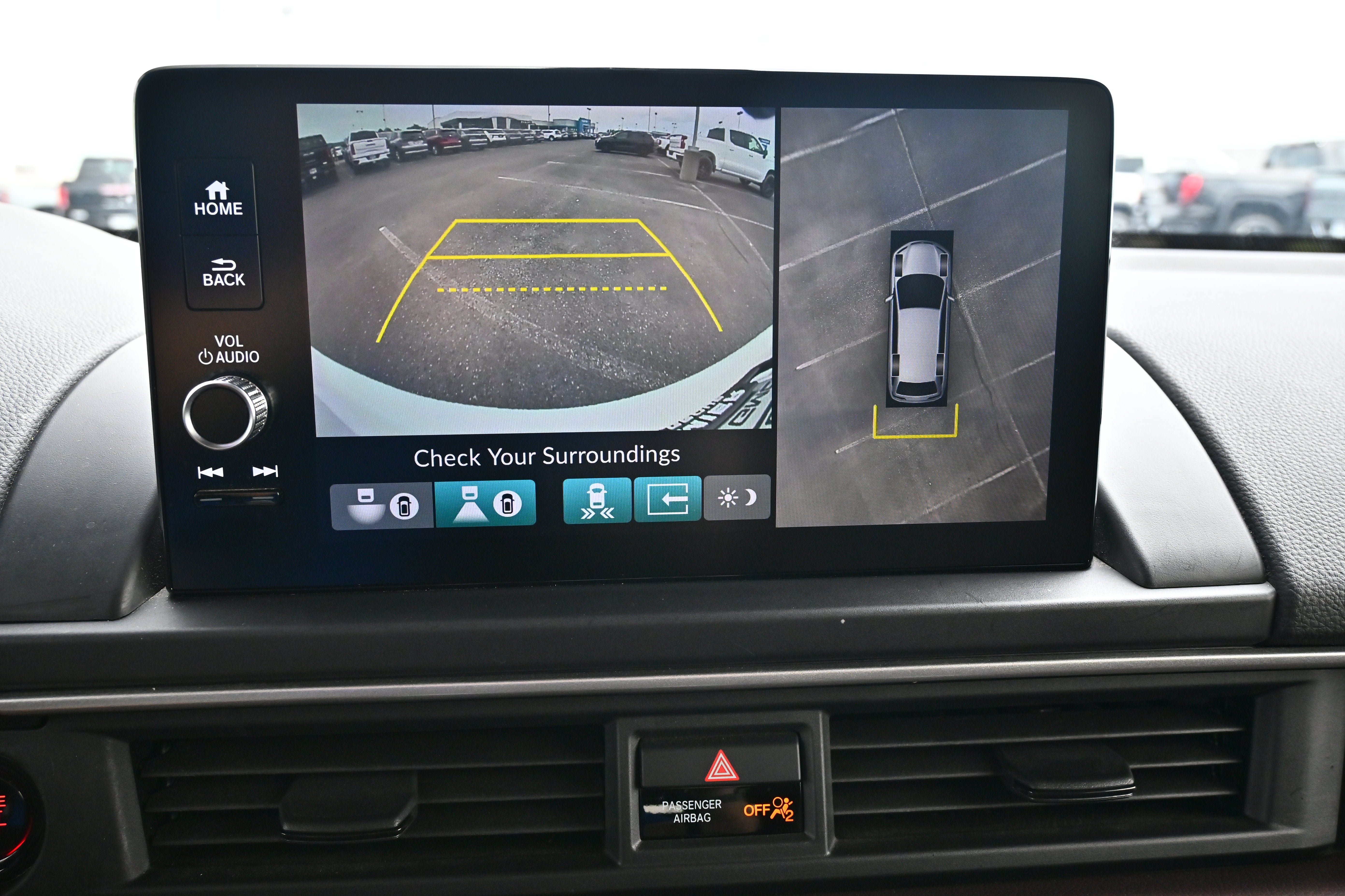 Used 2025 Honda Pilot Elite image 33