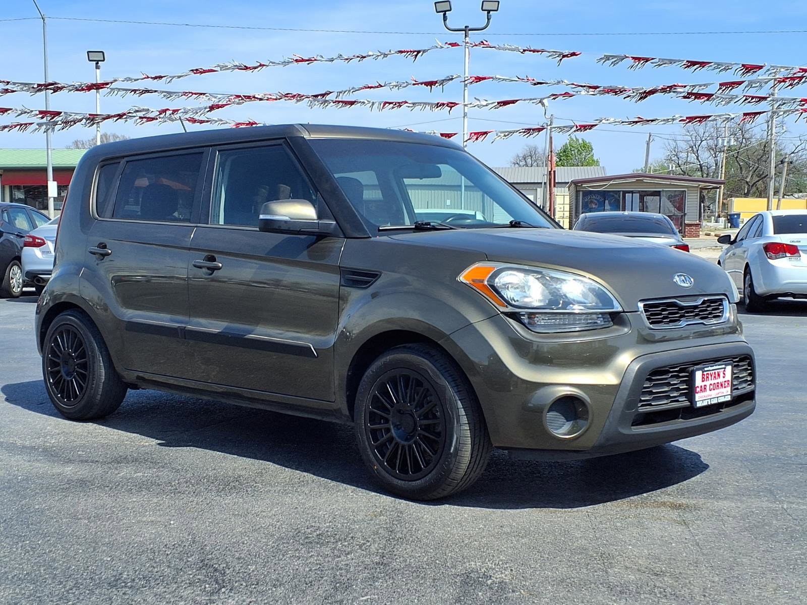 Used 2012 Kia Soul + image 23