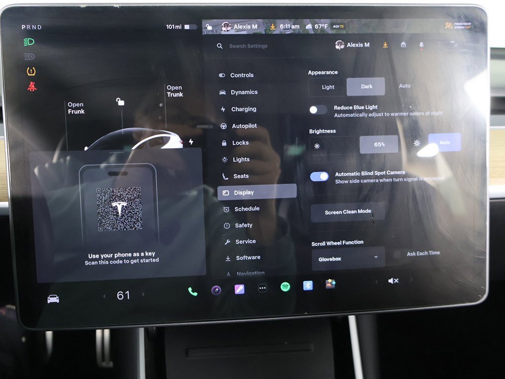 Used 2020 Tesla Model 3 Performance image 45