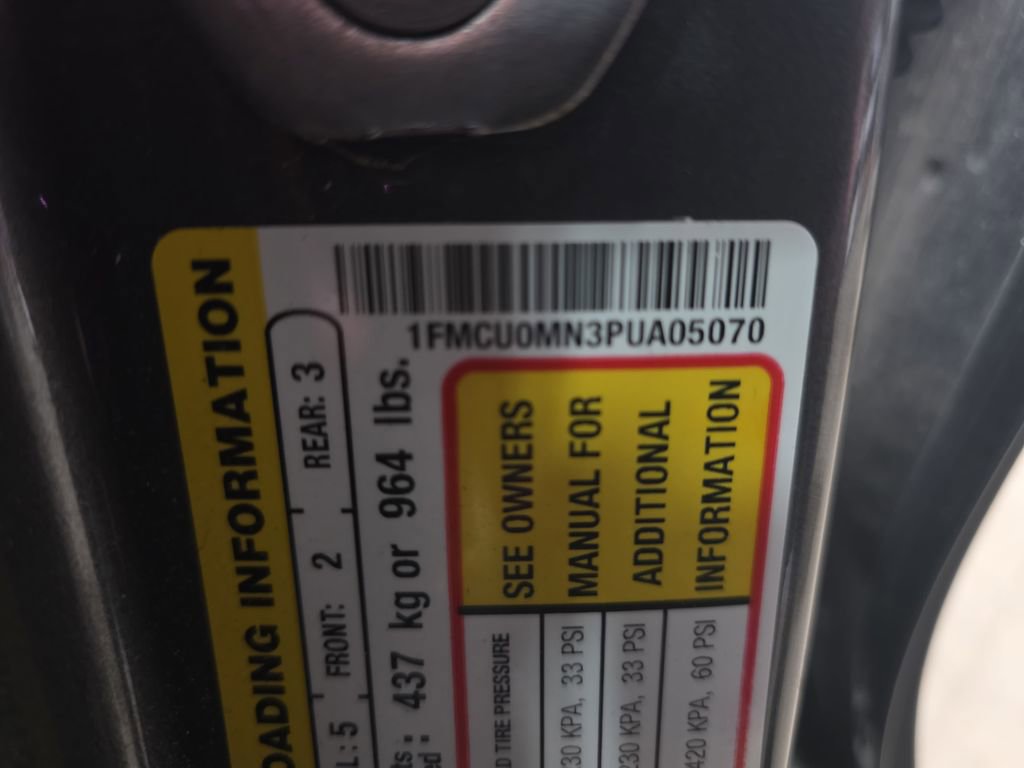 Used 2023 Ford Escape ST-Line FWD image 19