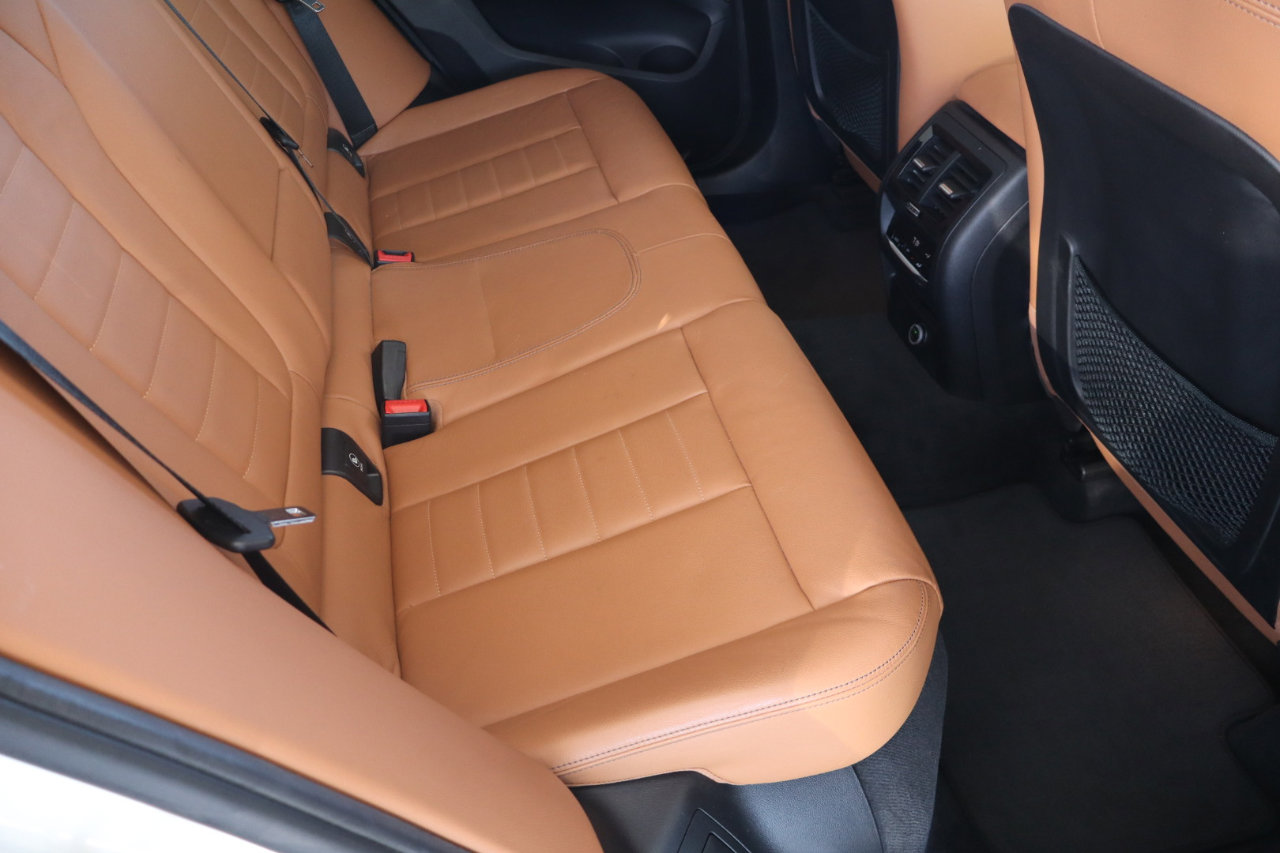 Used 2018 BMW X3 M40i w/ Premium Package image 37