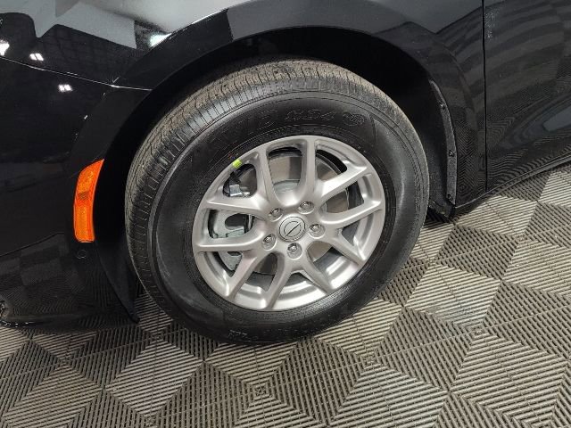 New 2026 Chrysler Pacifica Select FWD image 7