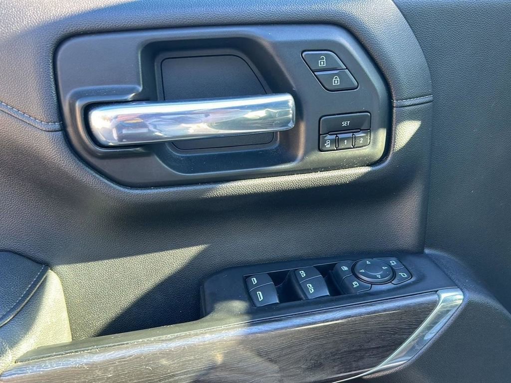 Used 2021 Chevrolet Silverado 1500 LTZ w/ LTZ Convenience Package II image 12