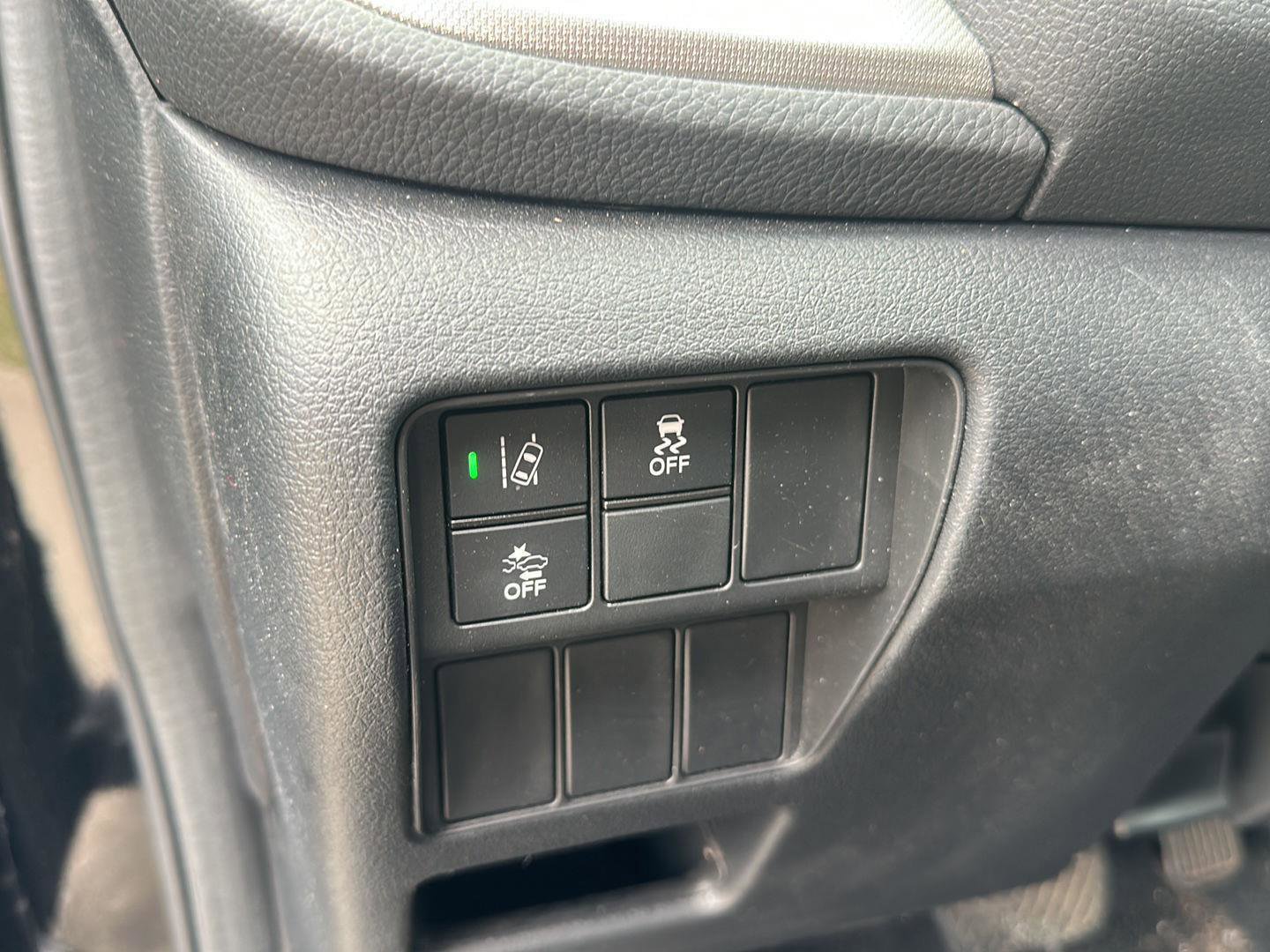 Used 2022 Honda CR-V Special Edition image 10