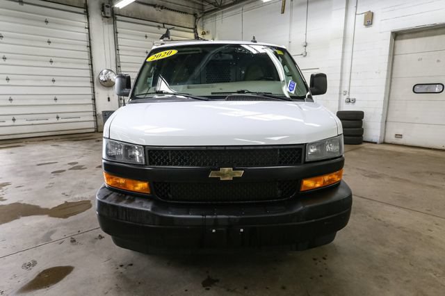 Used 2020 Chevrolet Express 2500 w/ Driver Convenience Package RWD image 4