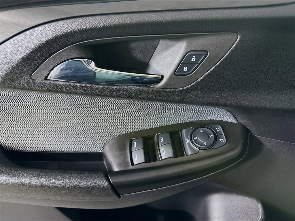 Used 2023 Chevrolet TrailBlazer LS image 21