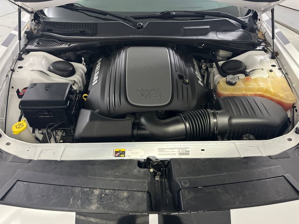 Used 2013 Dodge Challenger R/T Plus image 10