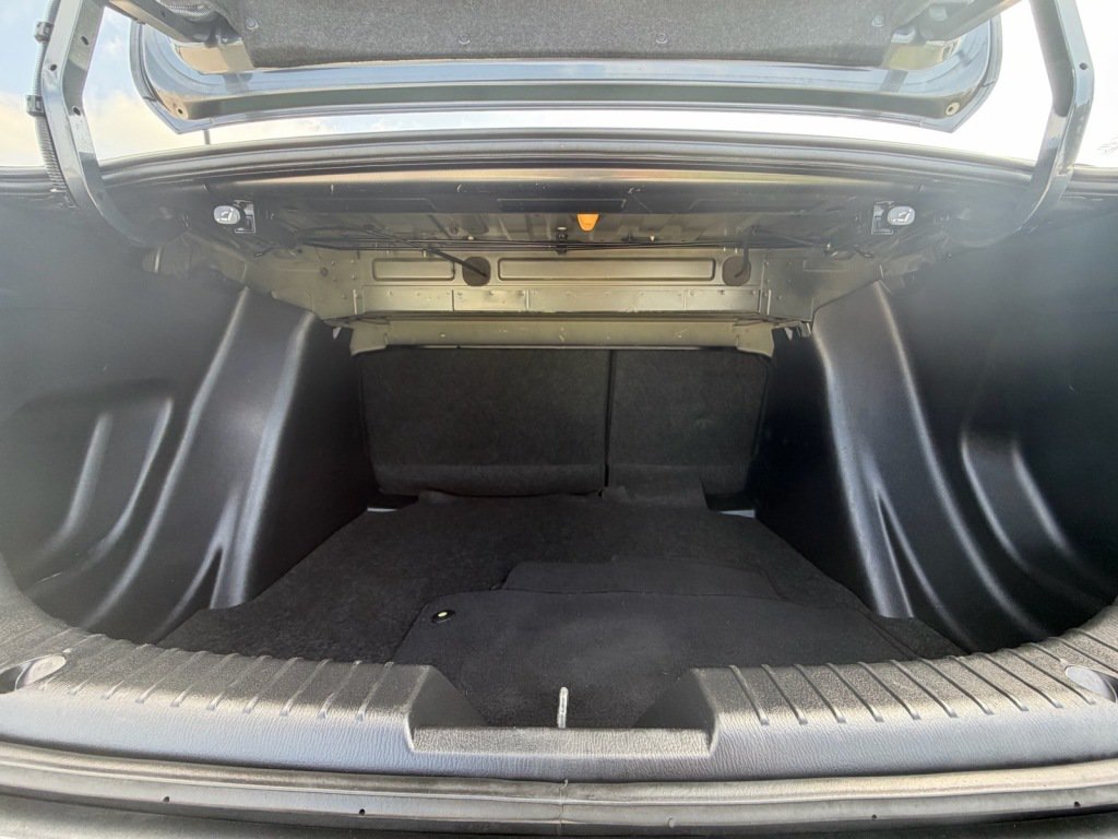 Used 2018 Toyota Yaris iA FWD image 5