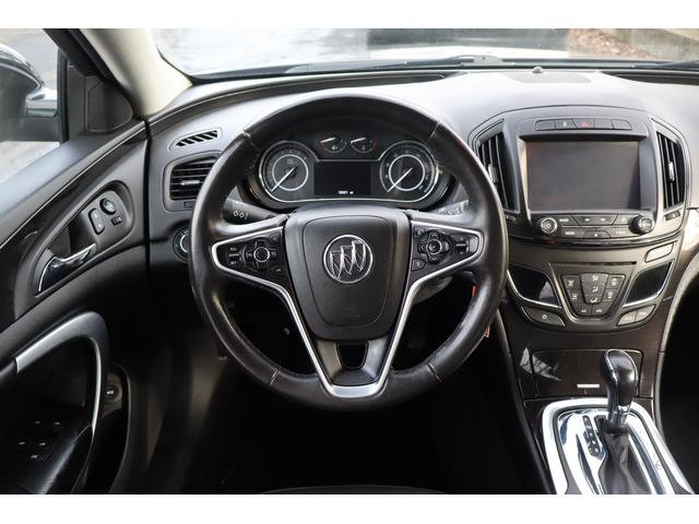 Used 2017 Buick Regal Sport Touring image 10
