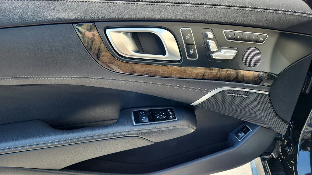 Used 2017 Mercedes-Benz SL 450 image 18