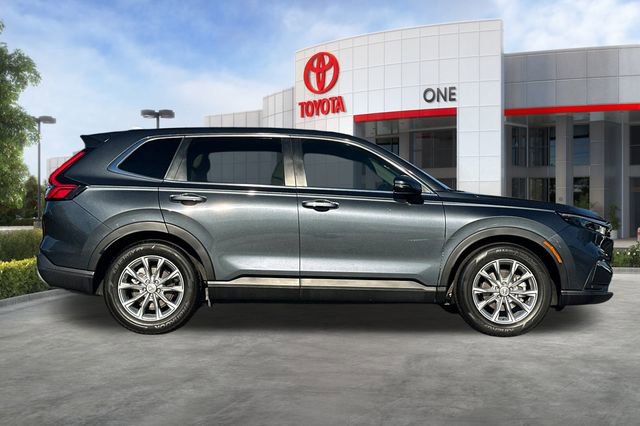 Used 2023 Honda CR-V EX-L image 3