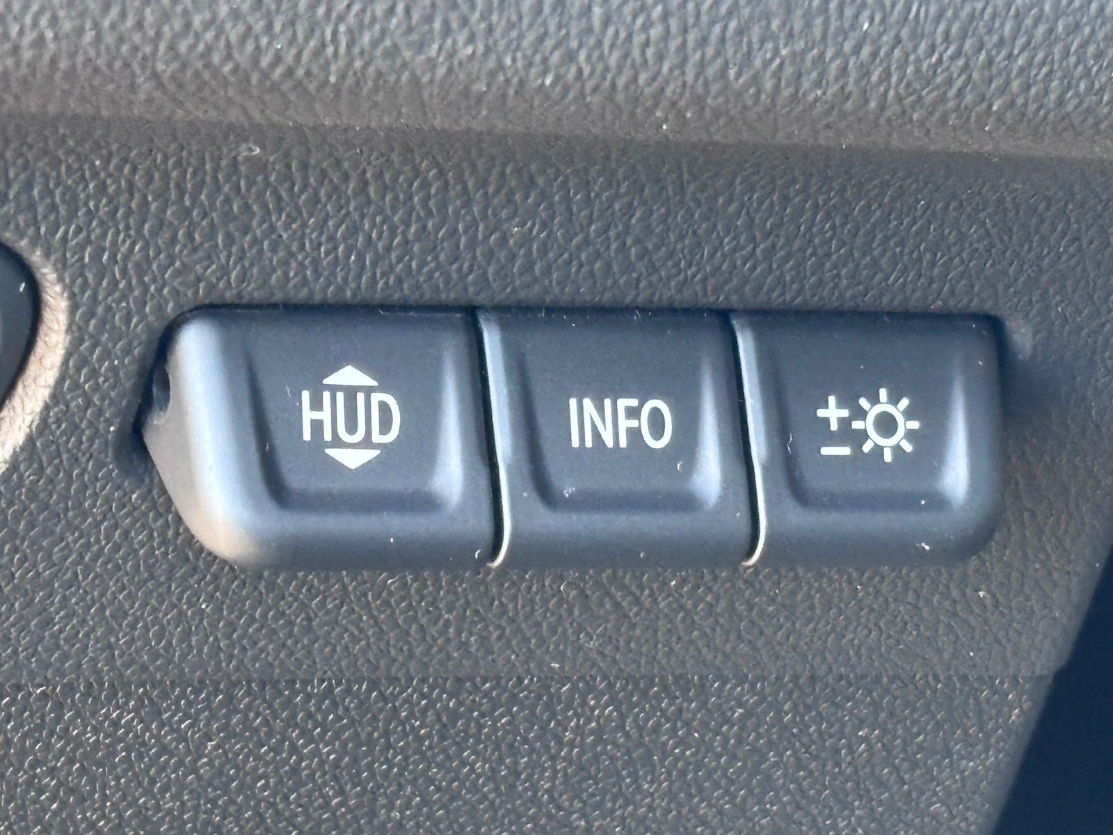 Used 2021 Buick Envision Essence w/ Technology Package I AWD/4WD image 21