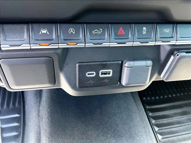Used 2026 Chevrolet Silverado 1500 Custom RWD image 25