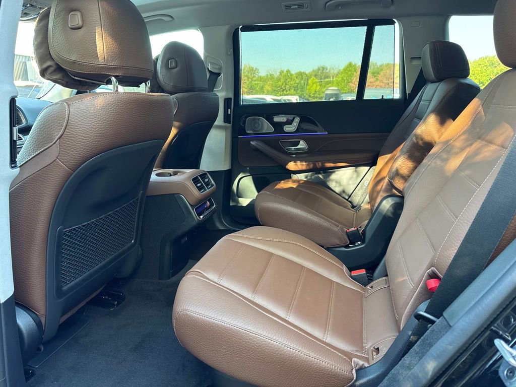 New 2026 Mercedes-Benz GLS 450 4MATIC image 14