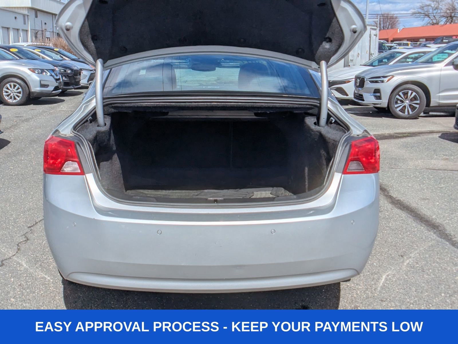 Used 2017 Chevrolet Impala LT w/ Leather Package image 7