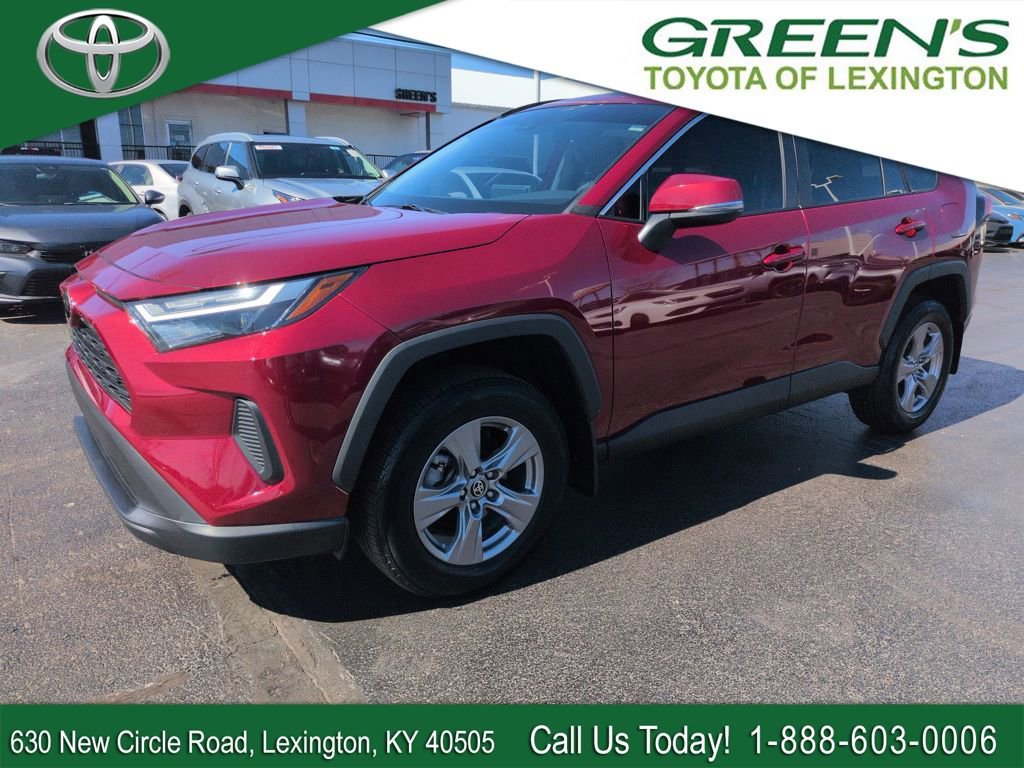 Used 2024 Toyota RAV4 XLE image 1