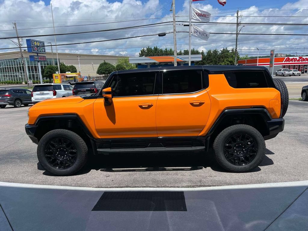 New 2025 GMC Hummer EV 2X w/ LPO, Cargo Utility Package AWD/4WD image 6