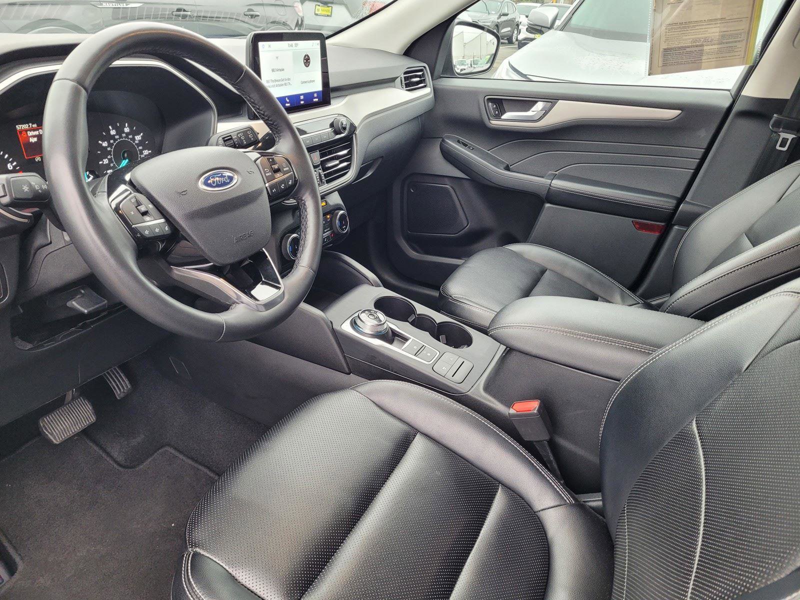 Used 2022 Ford Escape SEL image 12