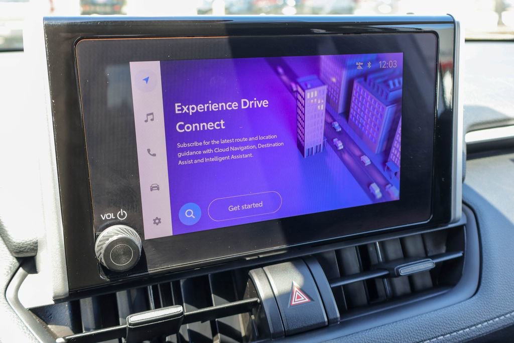 Used 2024 Toyota RAV4 LE image 5