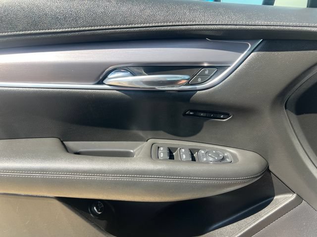 Used 2024 Cadillac XT6 Luxury AWD/4WD image 31