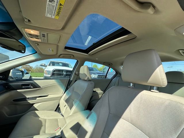 Used 2015 Honda Accord EX-L image 24