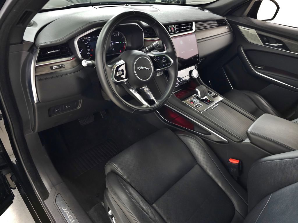 Used 2022 Jaguar F-PACE S AWD/4WD image 17