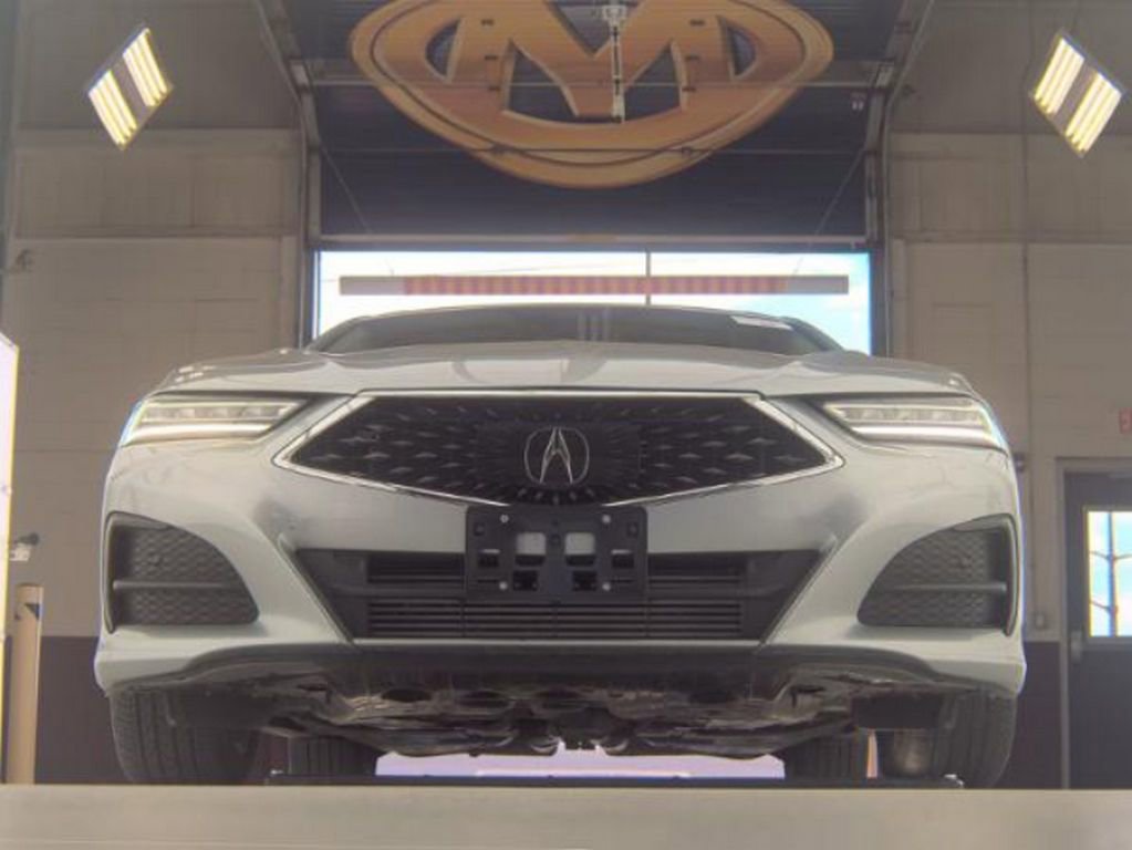 Used 2023 Acura TLX FWD image 3