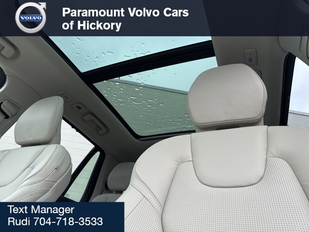 New 2026 Volvo XC90 B6 Ultra w/ Protection Package image 37