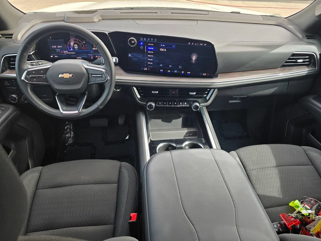 Used 2025 Chevrolet Tahoe LS RWD image 15