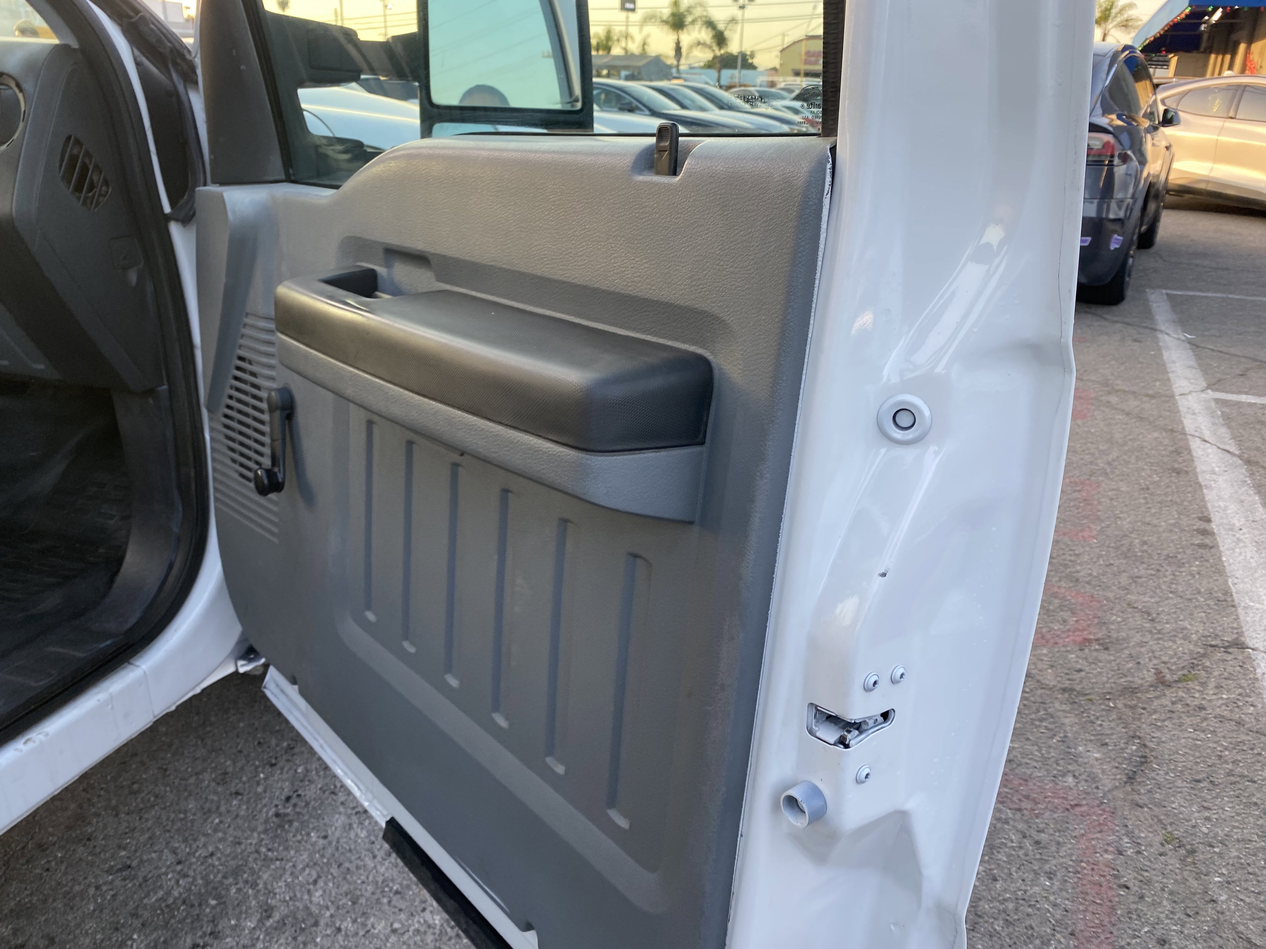 Used 2014 Ford F350 XL image 23