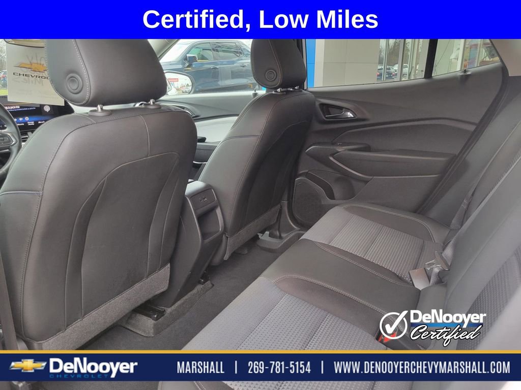 Used 2024 Chevrolet Trax LT w/ Driver Confidence Package image 24