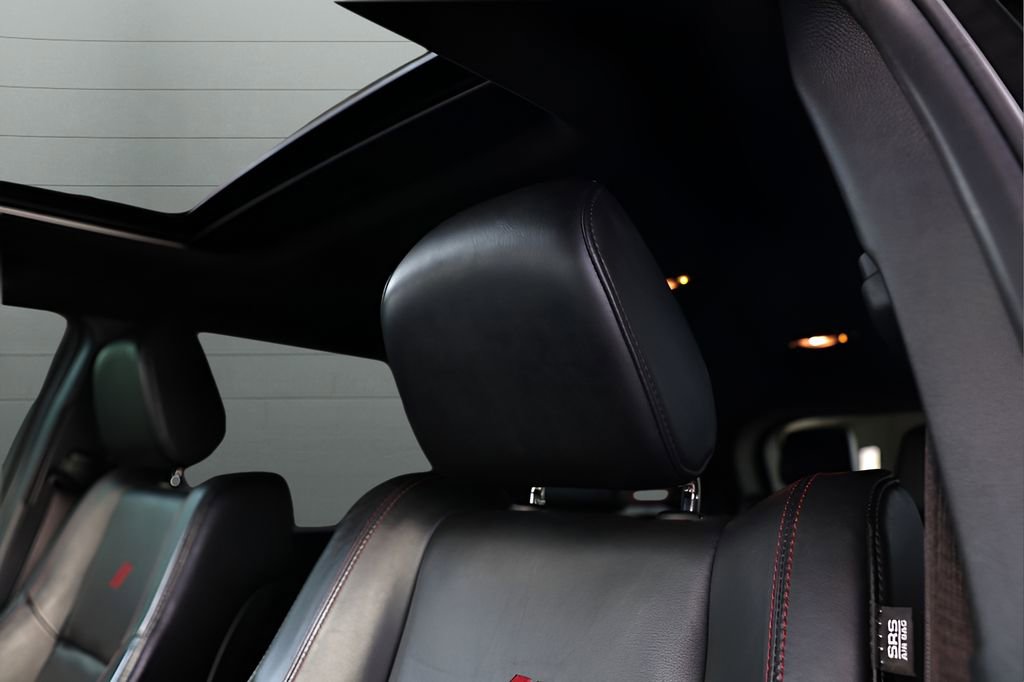 Used 2023 Dodge Durango GT image 31