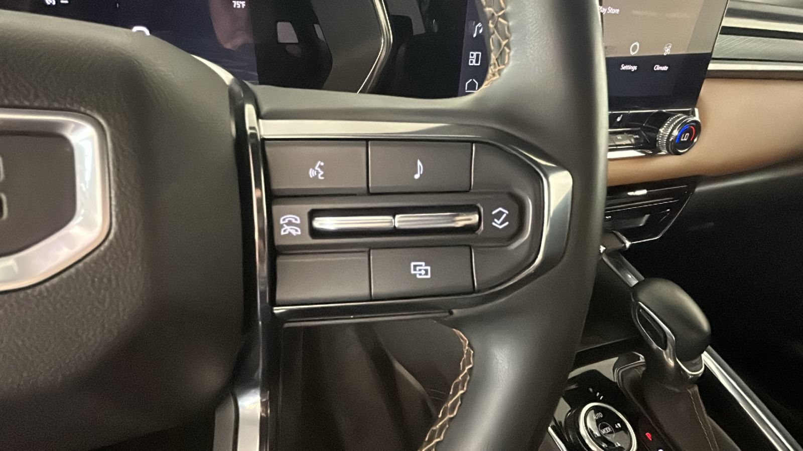 Used 2023 GMC Canyon AT4 AWD/4WD image 19