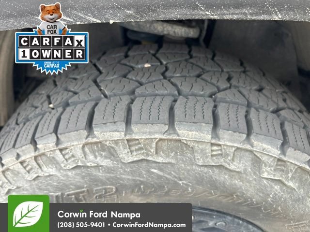 Used 2020 Toyota Tacoma TRD Off-Road AWD/4WD image 11