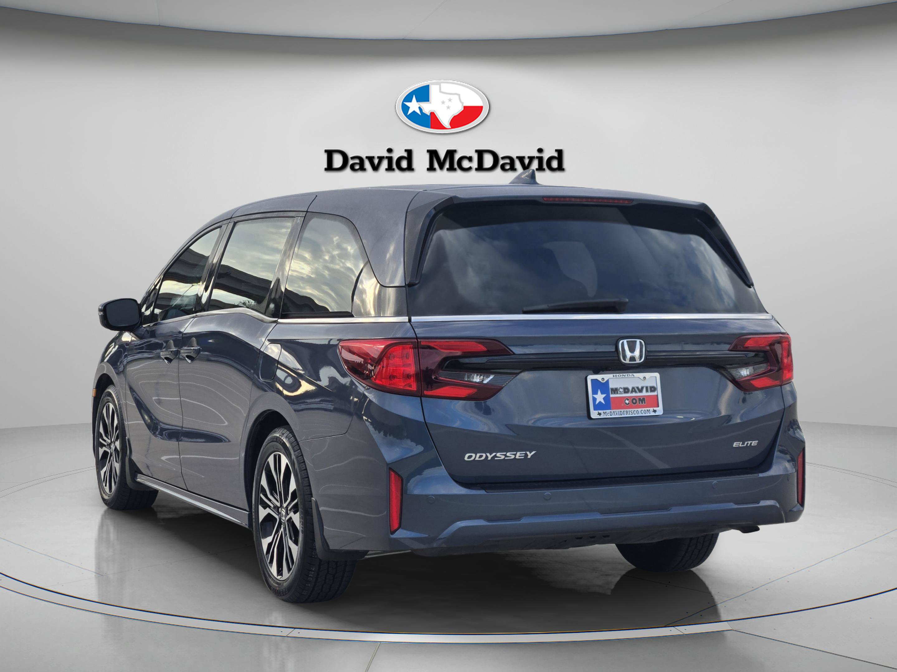 Certified 2025 Honda Odyssey Elite image 4
