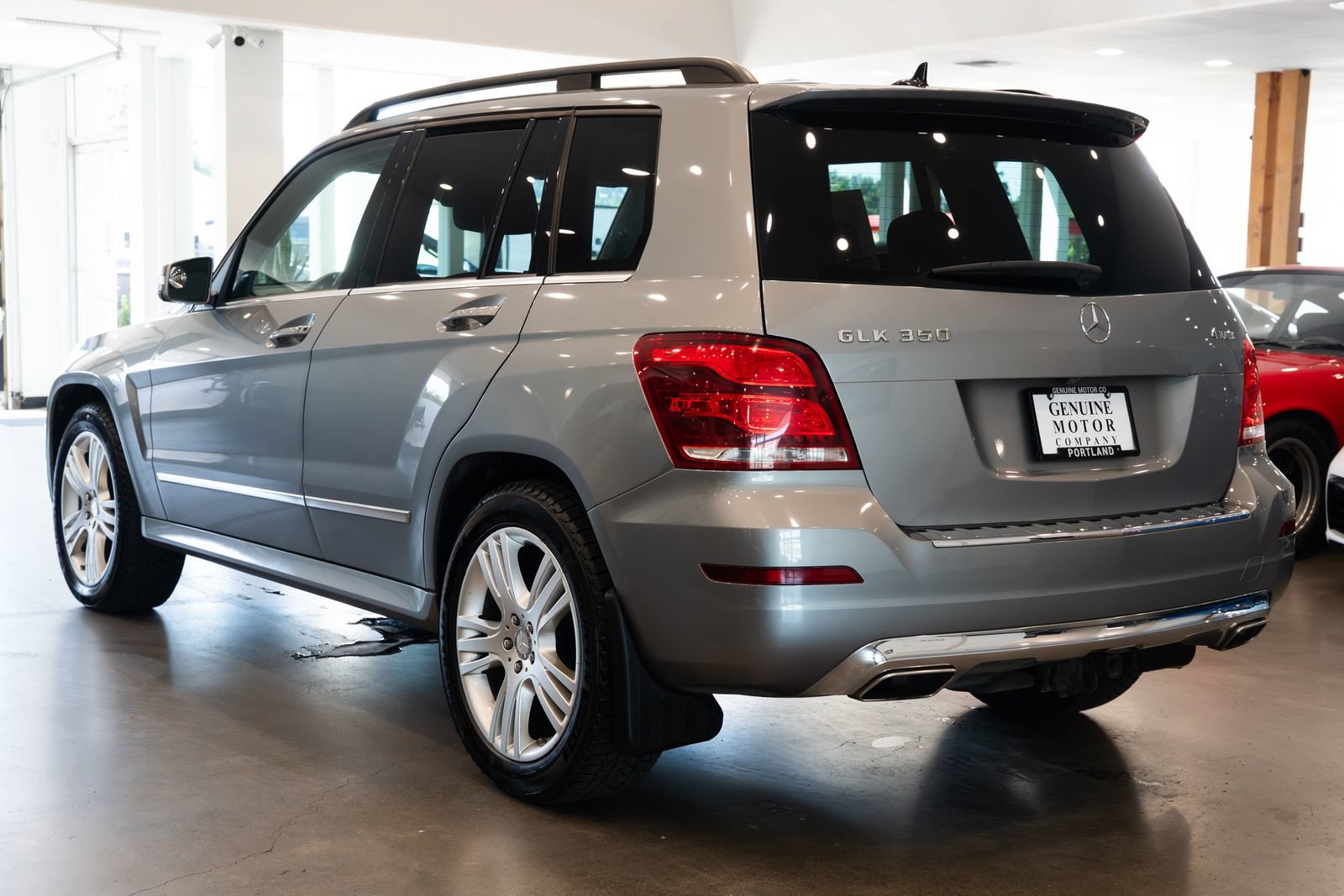 Used 2015 Mercedes-Benz GLK 350 4MATIC image 6