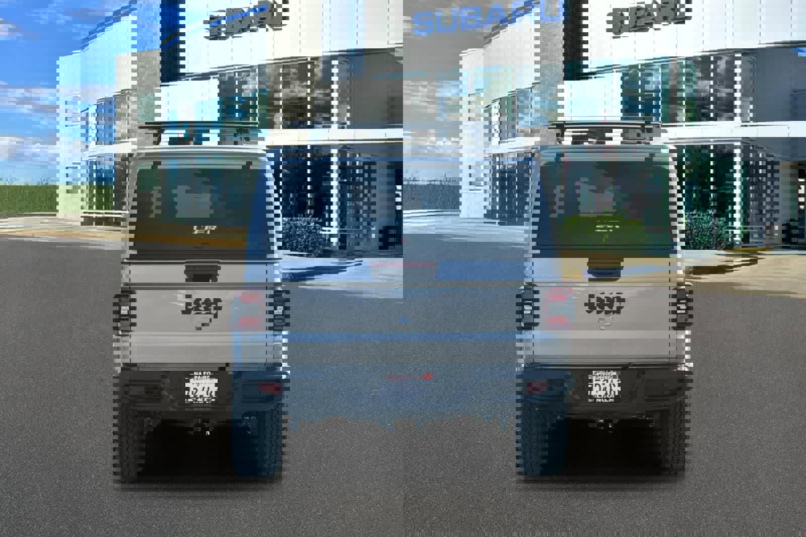 Used 2021 Jeep Gladiator Overland image 7