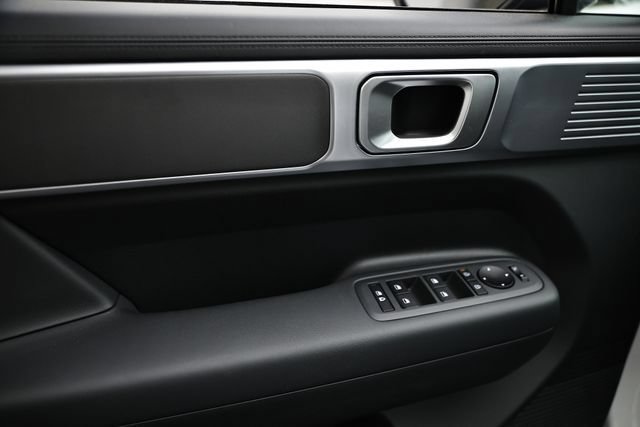 New 2026 Hyundai Santa Fe SE AWD/4WD image 6