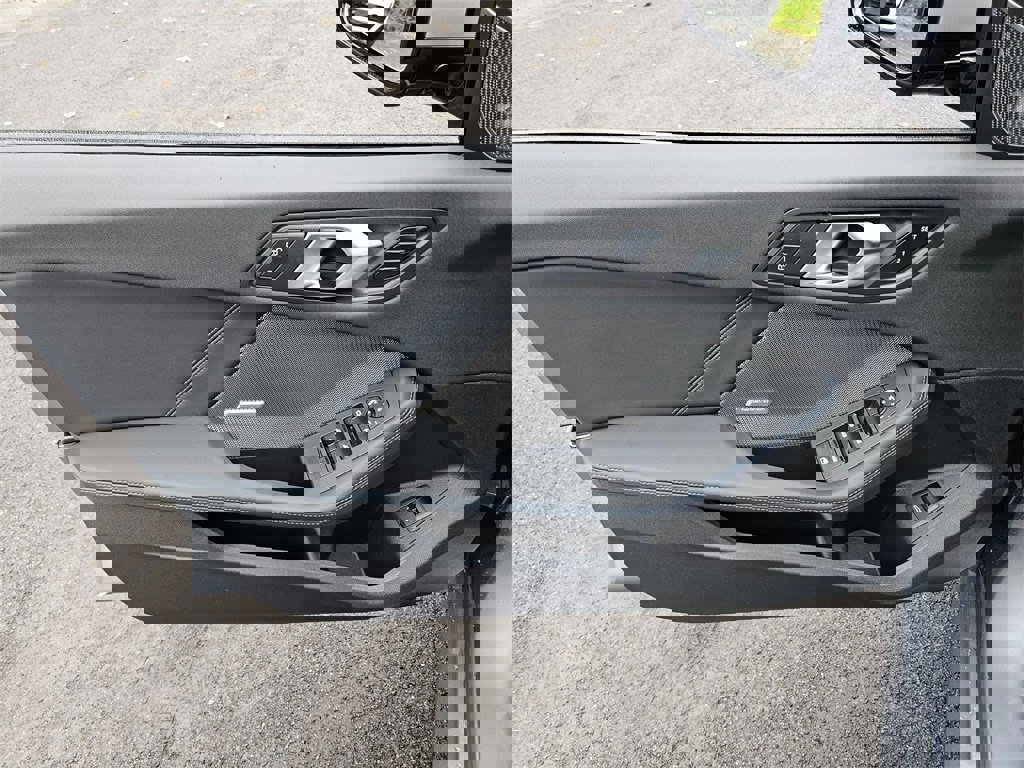 New 2026 BMW 228i xDrive w/ Technology Package image 7