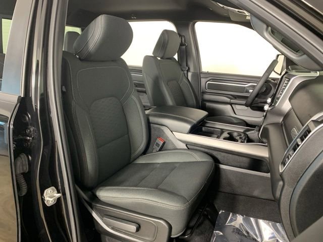 Used 2025 RAM 1500 Big Horn AWD/4WD image 38