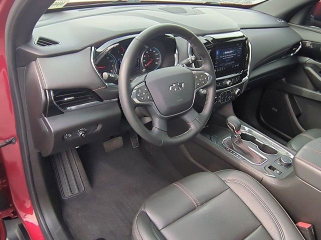 Used 2023 Chevrolet Traverse RS w/ LPO, Floor Liner Package AWD/4WD image 9